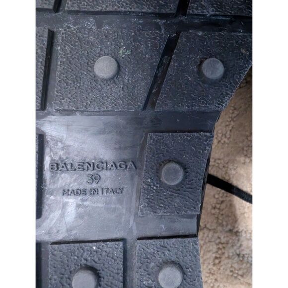 Balenciaga Shoes Women EU 39 US 8.5 Black Pink Race Runner Sneaker Made in Italy - Picture 7 of 12